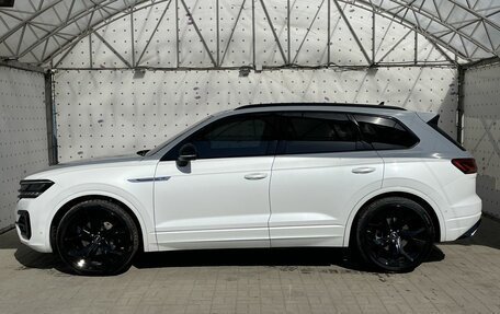 Volkswagen Touareg III, 2020 год, 4 490 000 рублей, 10 фотография