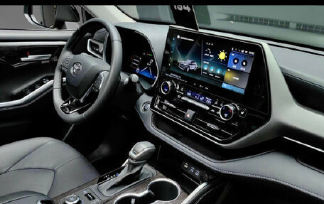 Toyota Highlander, 2026 год, 6 050 000 рублей, 16 фотография