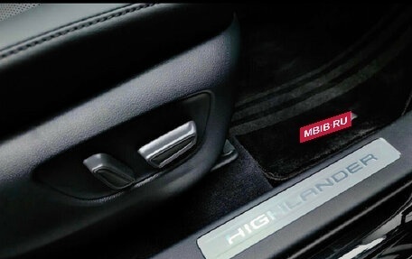 Toyota Highlander, 2026 год, 6 050 000 рублей, 19 фотография