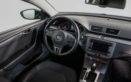 Volkswagen Passat B7, 2012 год, 709 000 рублей, 8 фотография