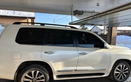 Toyota Land Cruiser 200, 2018 год, 8 200 000 рублей, 7 фотография