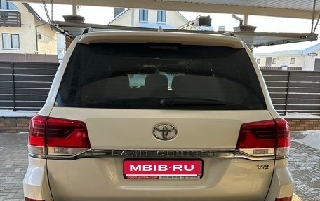 Toyota Land Cruiser 200, 2018 год, 8 200 000 рублей, 5 фотография