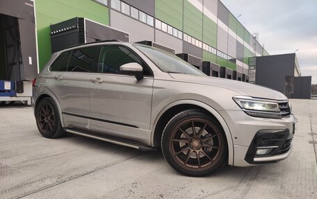 Volkswagen Tiguan II, 2018 год, 2 890 000 рублей, 5 фотография