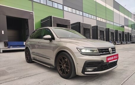 Volkswagen Tiguan II, 2018 год, 2 890 000 рублей, 7 фотография