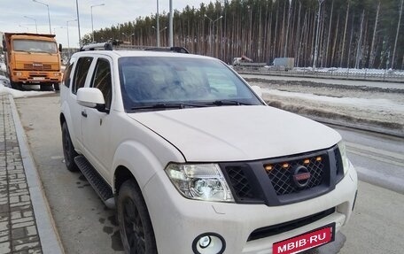Nissan Pathfinder, 2012 год, 2 100 000 рублей, 4 фотография