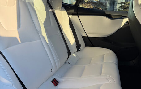 Tesla Model S I, 2018 год, 3 600 000 рублей, 23 фотография