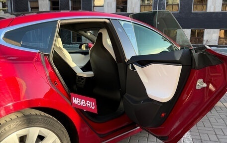 Tesla Model S I, 2018 год, 3 600 000 рублей, 10 фотография