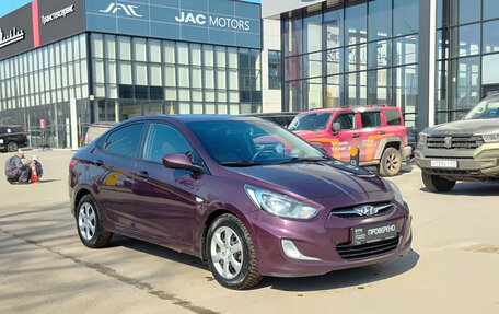 Hyundai Solaris II рестайлинг, 2011 год, 760 000 рублей, 3 фотография