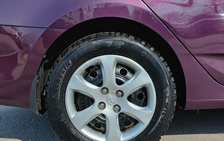 Hyundai Solaris II рестайлинг, 2011 год, 760 000 рублей, 22 фотография