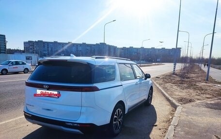 KIA Carnival, 2020 год, 3 650 000 рублей, 9 фотография