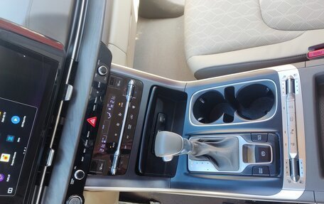 KIA Carnival, 2020 год, 3 650 000 рублей, 23 фотография