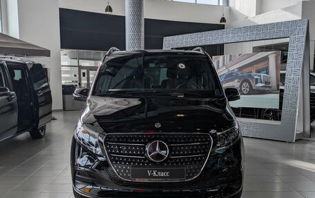 Mercedes-Benz V-Класс, 2024 год, 17 990 000 рублей, 2 фотография