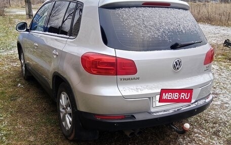 Volkswagen Tiguan I, 2011 год, 900 000 рублей, 4 фотография