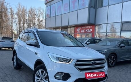 Ford Kuga III, 2017 год, 1 840 000 рублей, 5 фотография