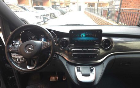 Mercedes-Benz V-Класс, 2021 год, 7 200 000 рублей, 18 фотография