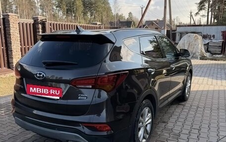 Hyundai Santa Fe III рестайлинг, 2018 год, 2 400 000 рублей, 2 фотография