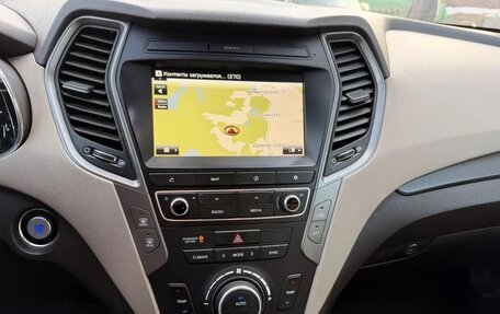 Hyundai Santa Fe III рестайлинг, 2018 год, 2 400 000 рублей, 11 фотография