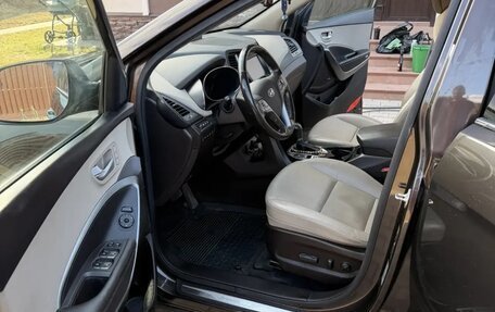 Hyundai Santa Fe III рестайлинг, 2018 год, 2 400 000 рублей, 17 фотография