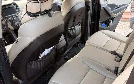 Hyundai Santa Fe III рестайлинг, 2018 год, 2 400 000 рублей, 14 фотография