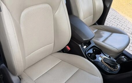 Hyundai Santa Fe III рестайлинг, 2018 год, 2 400 000 рублей, 15 фотография