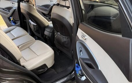 Hyundai Santa Fe III рестайлинг, 2018 год, 2 400 000 рублей, 21 фотография