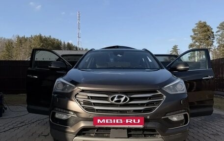Hyundai Santa Fe III рестайлинг, 2018 год, 2 400 000 рублей, 8 фотография
