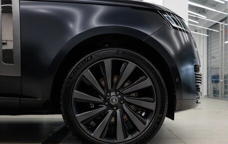 Land Rover Range Rover IV рестайлинг, 2023 год, 24 990 000 рублей, 8 фотография