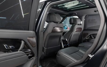 Land Rover Range Rover IV рестайлинг, 2023 год, 24 990 000 рублей, 22 фотография