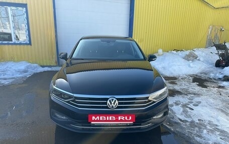 Volkswagen Passat B8 рестайлинг, 2020 год, 2 250 000 рублей, 2 фотография