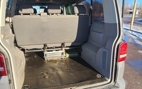 Volkswagen Caravelle T5, 2012 год, 1 750 000 рублей, 3 фотография