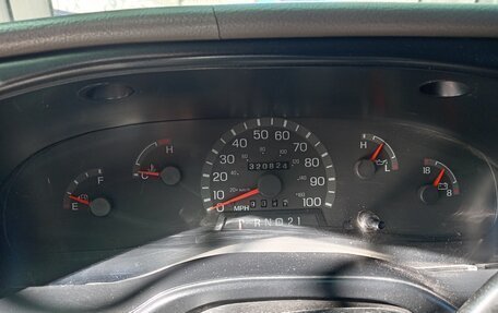 Ford Econoline IV, 2000 год, 650 000 рублей, 11 фотография