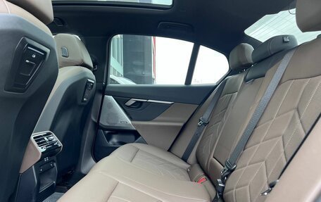 BMW 5 серия, 2025 год, 8 490 000 рублей, 14 фотография