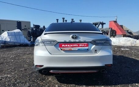 Toyota Camry, 2021 год, 3 500 000 рублей, 5 фотография