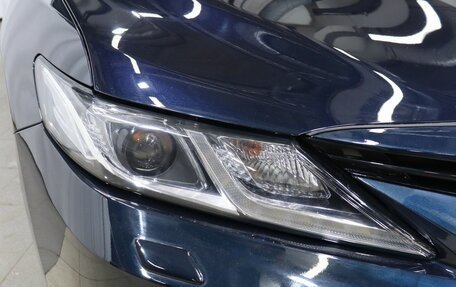 Toyota Camry, 2018 год, 2 600 000 рублей, 25 фотография