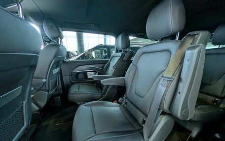 Mercedes-Benz V-Класс, 2024 год, 17 990 000 рублей, 6 фотография