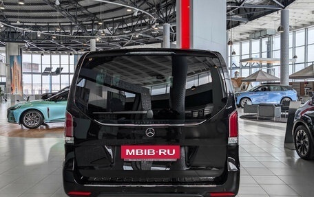 Mercedes-Benz V-Класс, 2024 год, 17 990 000 рублей, 4 фотография