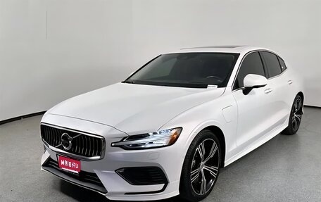 Volvo S60 III, 2022 год, 3 490 000 рублей, 1 фотография