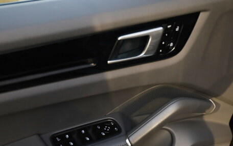 Porsche Cayenne III, 2019 год, 5 999 000 рублей, 24 фотография