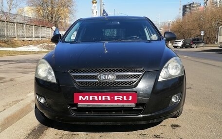 KIA cee'd I рестайлинг, 2008 год, 550 000 рублей, 13 фотография