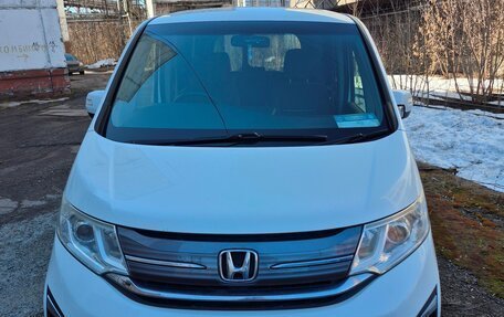 Honda Stepwgn IV, 2016 год, 1 700 000 рублей, 4 фотография