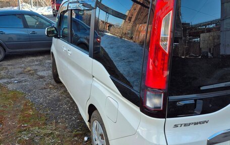 Honda Stepwgn IV, 2016 год, 1 700 000 рублей, 7 фотография