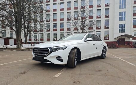 Mercedes-Benz E-Класс, 2024 год, 6 850 000 рублей, 2 фотография