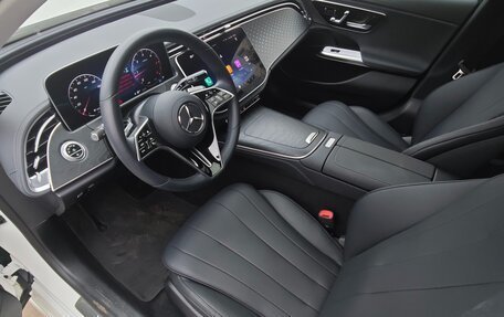 Mercedes-Benz E-Класс, 2024 год, 6 850 000 рублей, 10 фотография