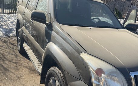 Toyota Land Cruiser Prado 120 рестайлинг, 2006 год, 1 950 000 рублей, 4 фотография