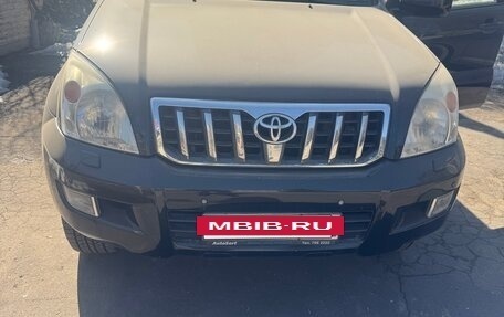 Toyota Land Cruiser Prado 120 рестайлинг, 2006 год, 1 950 000 рублей, 3 фотография