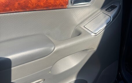 Toyota Land Cruiser Prado 120 рестайлинг, 2006 год, 1 950 000 рублей, 13 фотография