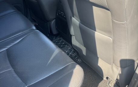 Toyota Land Cruiser Prado 120 рестайлинг, 2006 год, 1 950 000 рублей, 11 фотография