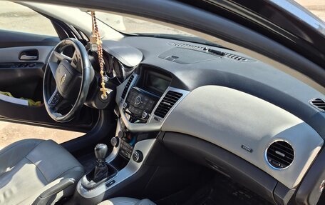 Chevrolet Cruze II, 2012 год, 850 000 рублей, 11 фотография