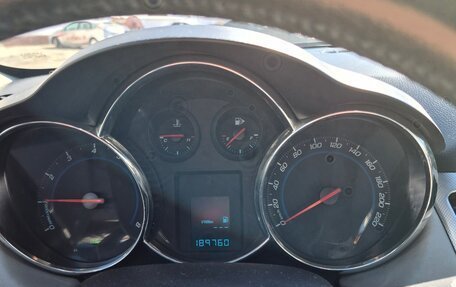 Chevrolet Cruze II, 2012 год, 850 000 рублей, 15 фотография