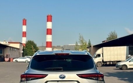 Toyota Highlander, 2021 год, 4 700 000 рублей, 4 фотография